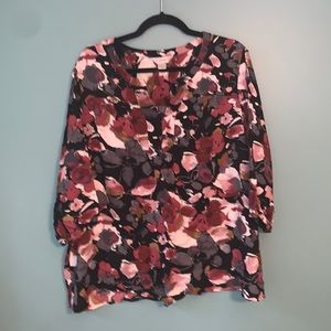 Women’s CJ Banks top
